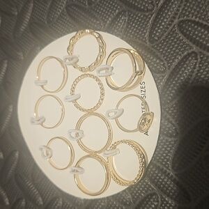 Gold rings set